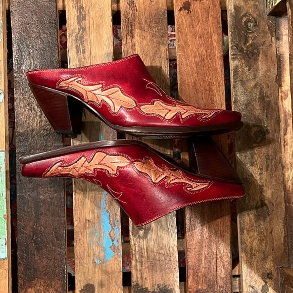 Size 9 by Lucchese Charlie 1 Horse slip on boots so cute - Picture 3 of 14